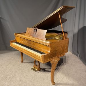 Wm. Knabe & Co. Queen Anne Style Baby Grand Piano