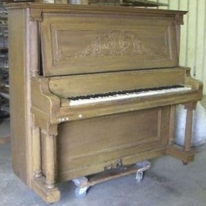 Shoninger Colonial Style Upright Piano