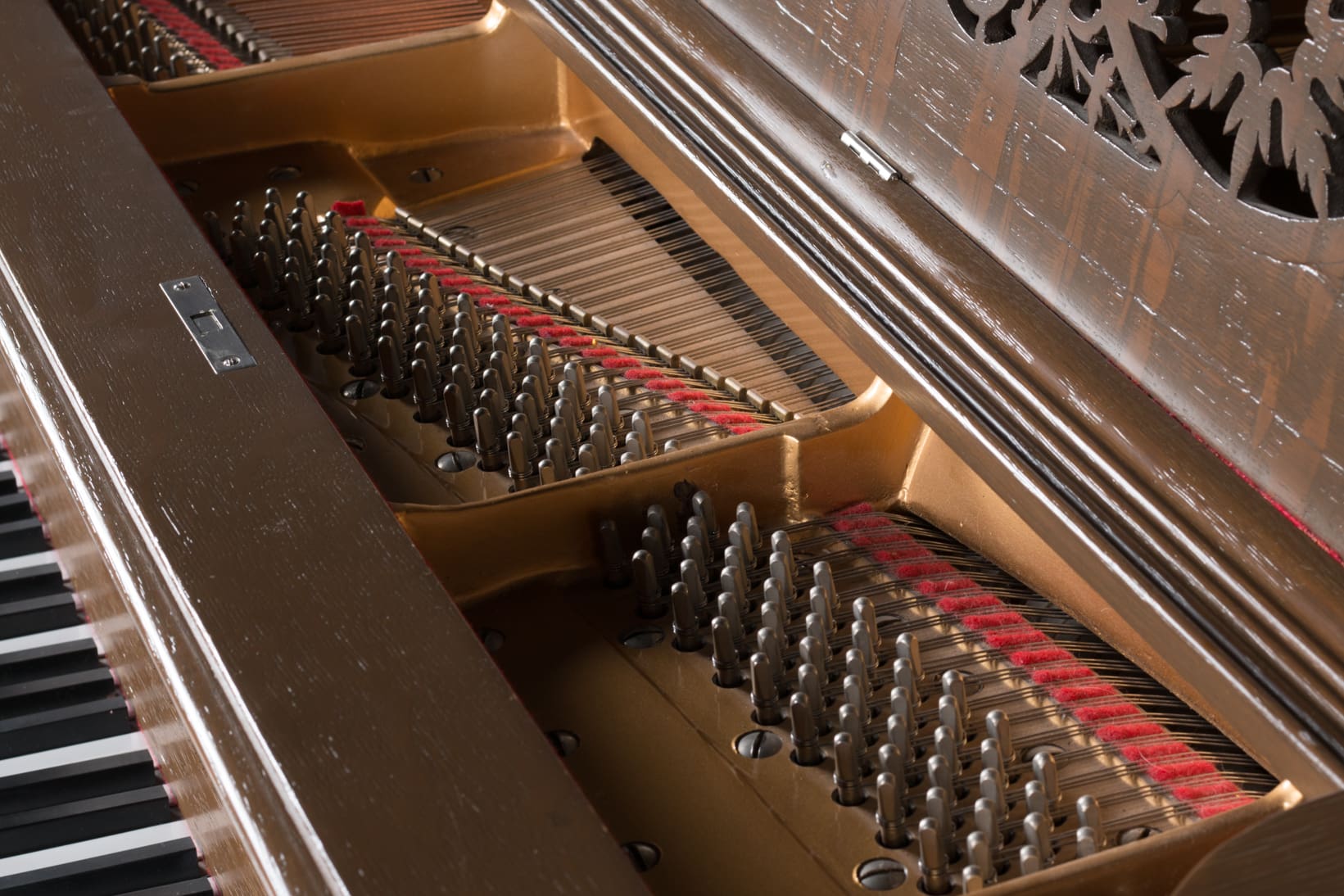 Matt Damon's Krakauer Eastlake Style Victorian Oak Grand Piano