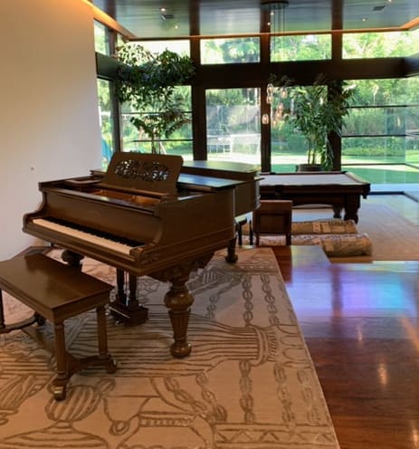Matt Damon's Krakauer Eastlake Style Victorian Oak Grand Piano