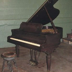 Everett Sheraton Baby Grand Piano